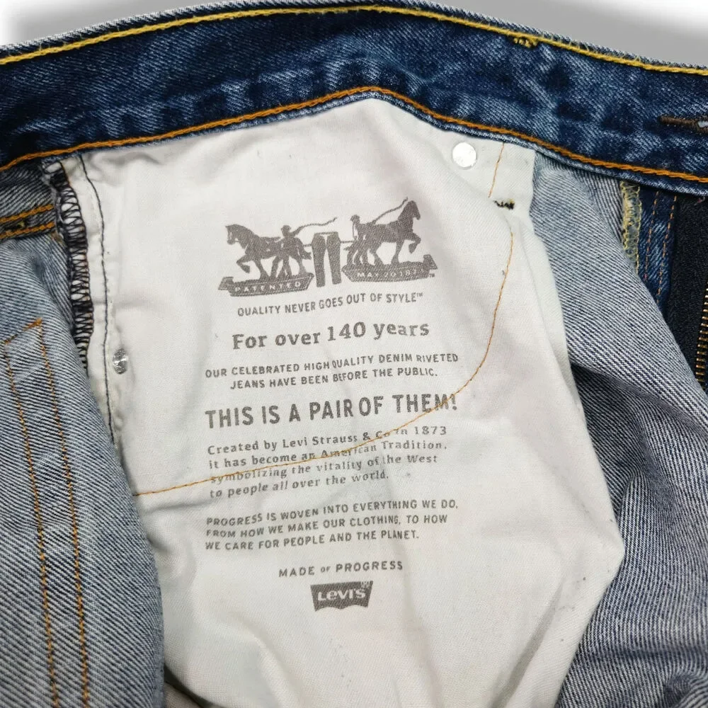 Levi’s 505 Regular Fit Straight Leg Jeans W40 L32 Dark Stonewash Zip Fly VTG Y2K